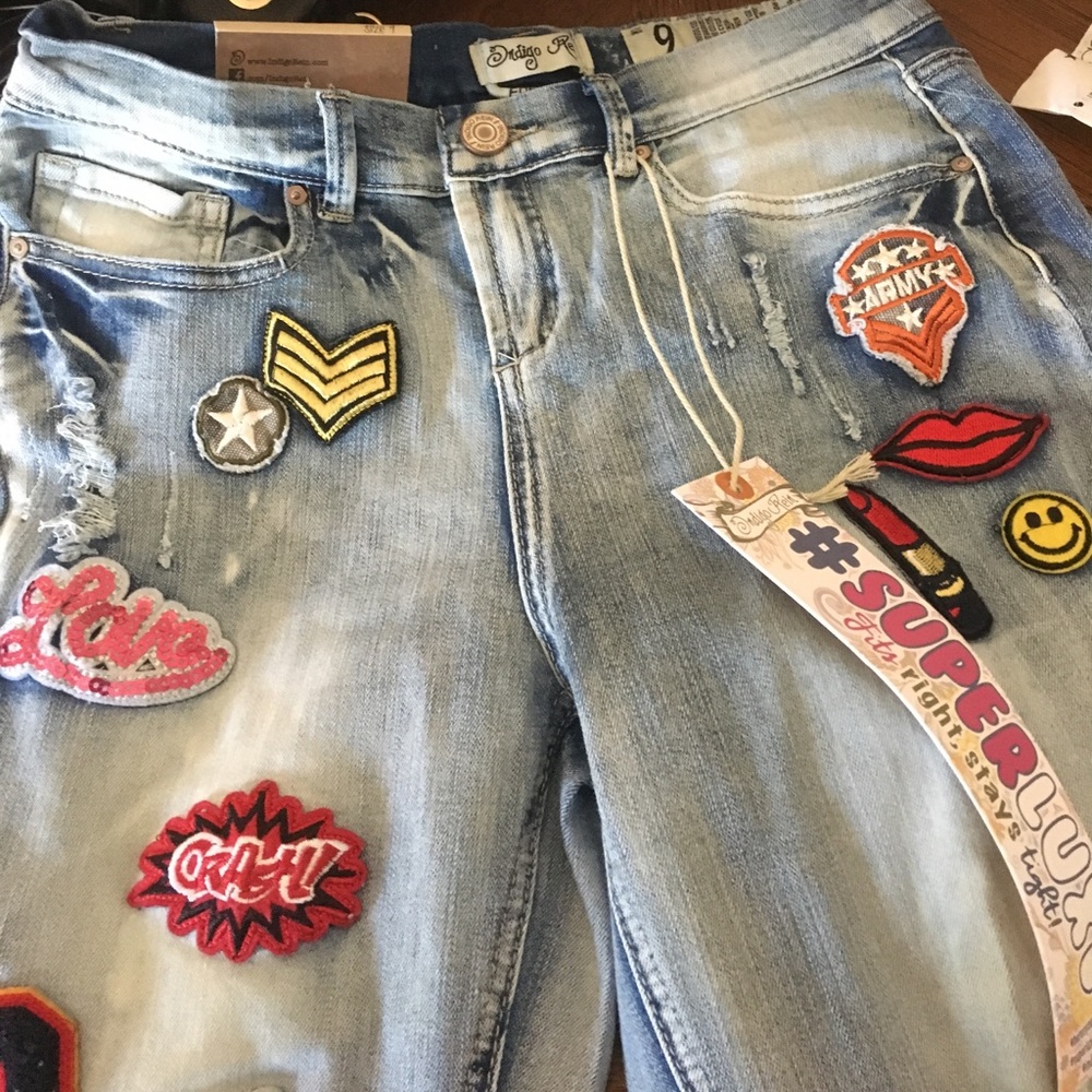 Super cut and stylish jeans....NWT
